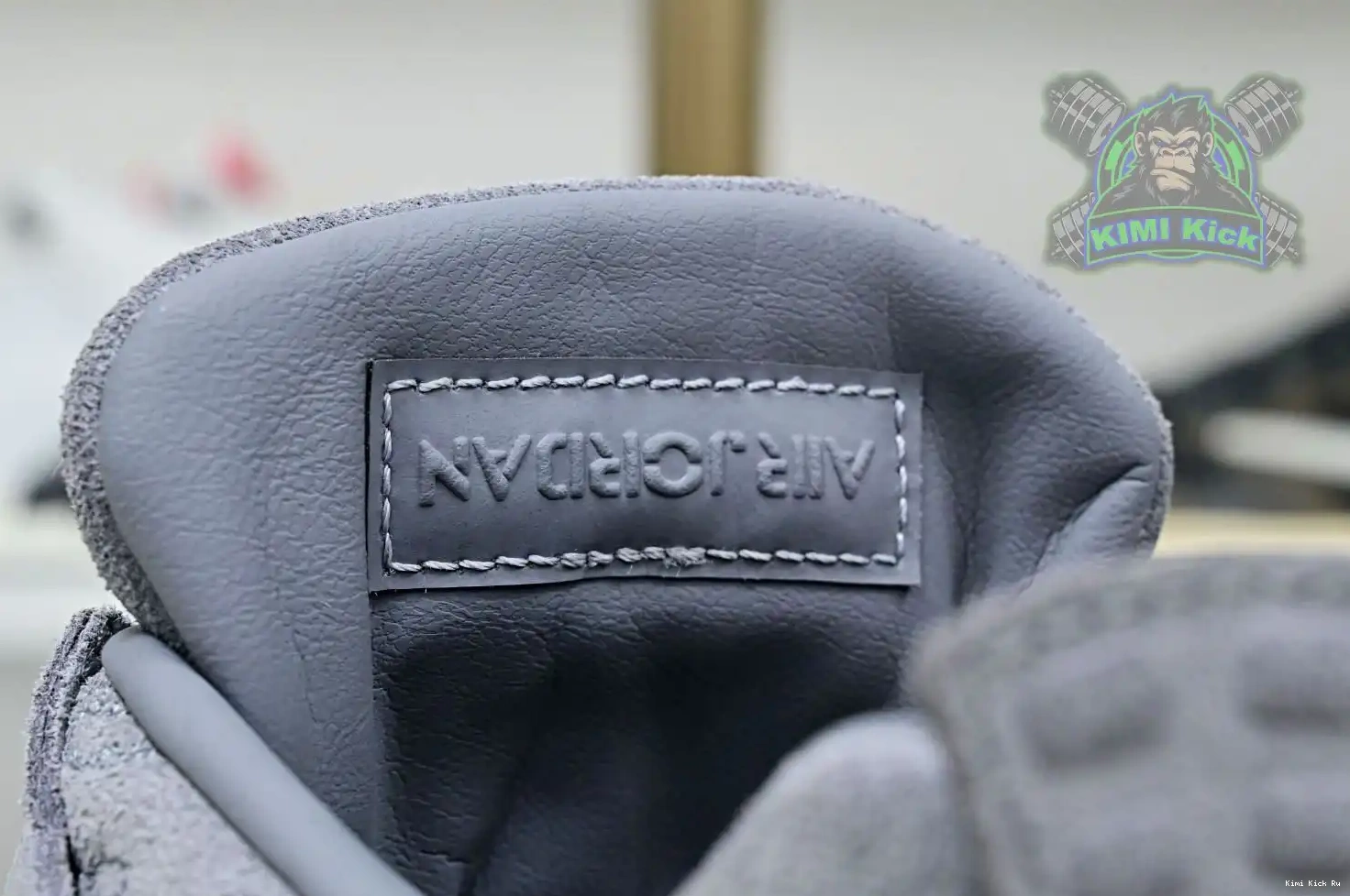 Kimikick retro Jordan kaws Air Jordan 4 0820